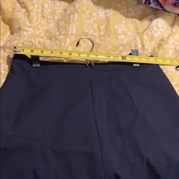 Navy J. Crew Short Flair Skirt sz 10 - Picture 3 of 4